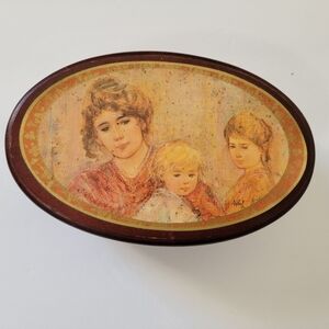 Edna Hibel Mother And Child Oval Wood Jewelry Box